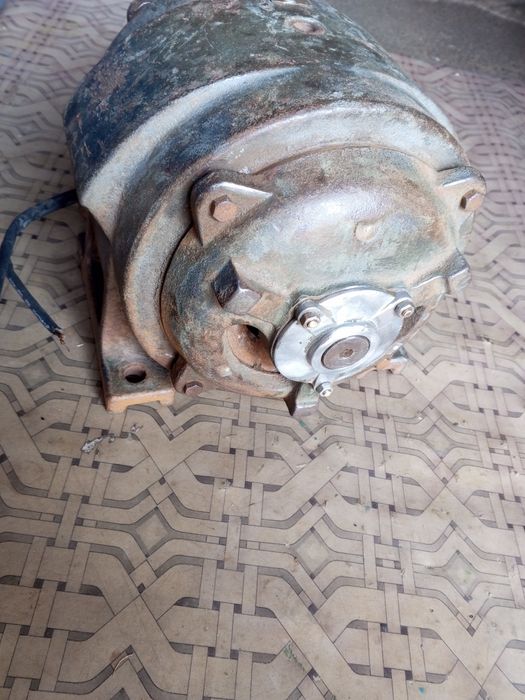 Електродвигун електромотор электродвигатель 2.8 кВт 1420 об.