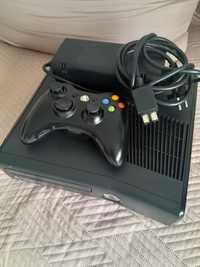 Konsola Xbox 360S plus pad