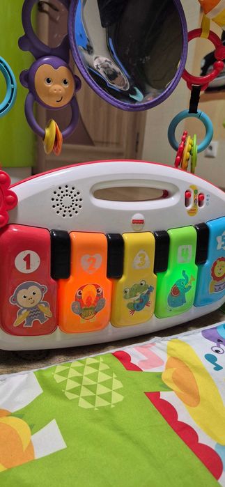 Розвиваючий музичний коврик Fisher-Price,килимок з піаніно Фішер Прайс
