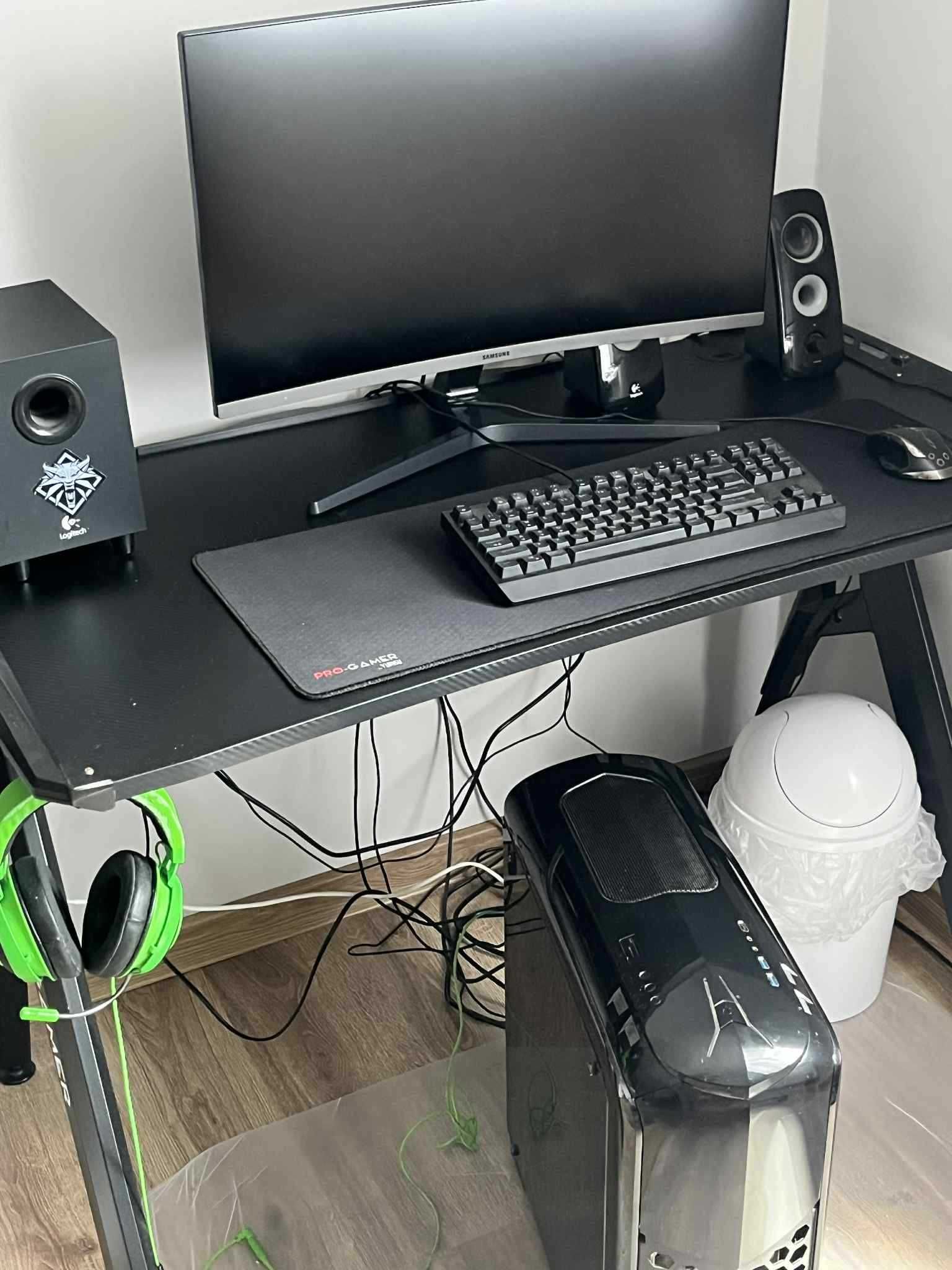 Komputer + monitor + cały zestaw
