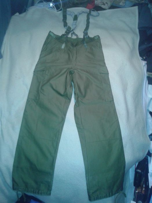 spodnie wojskowe z szelkami roz 52 L pas 88- 92cm
