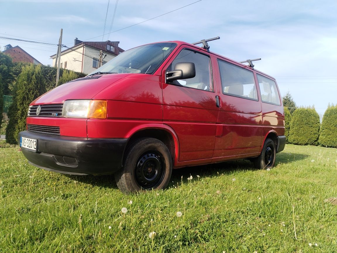 Volkswagen T4 2.5 65 KW 9 miejsc hak