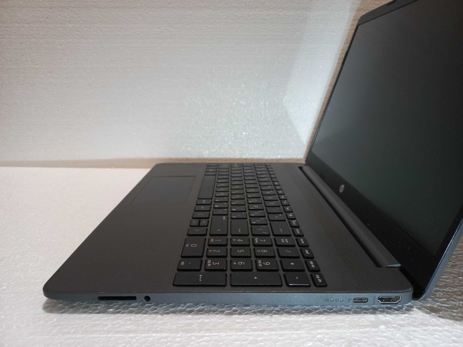 Игровой СВЕЖАК!  HP Laptop 15 + (Core i7 11" го покл) + 16 RAM + ИДЕАЛ