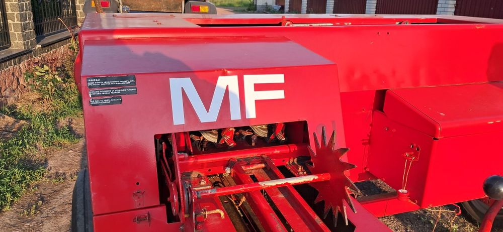 Продам прес Massey ferguson 120!