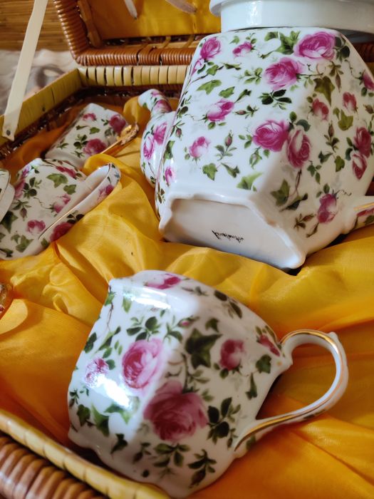 Чайный сервиз на шесть человек, фаянс