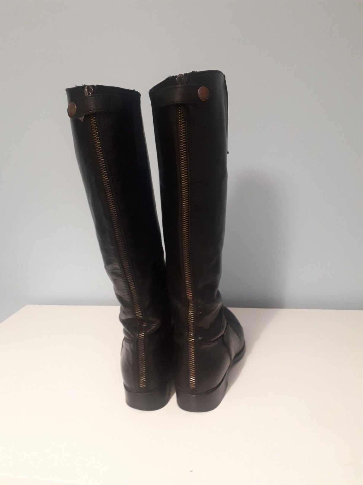 Czarne buty wysokie OBJECTS MIRROR rozmiar 37