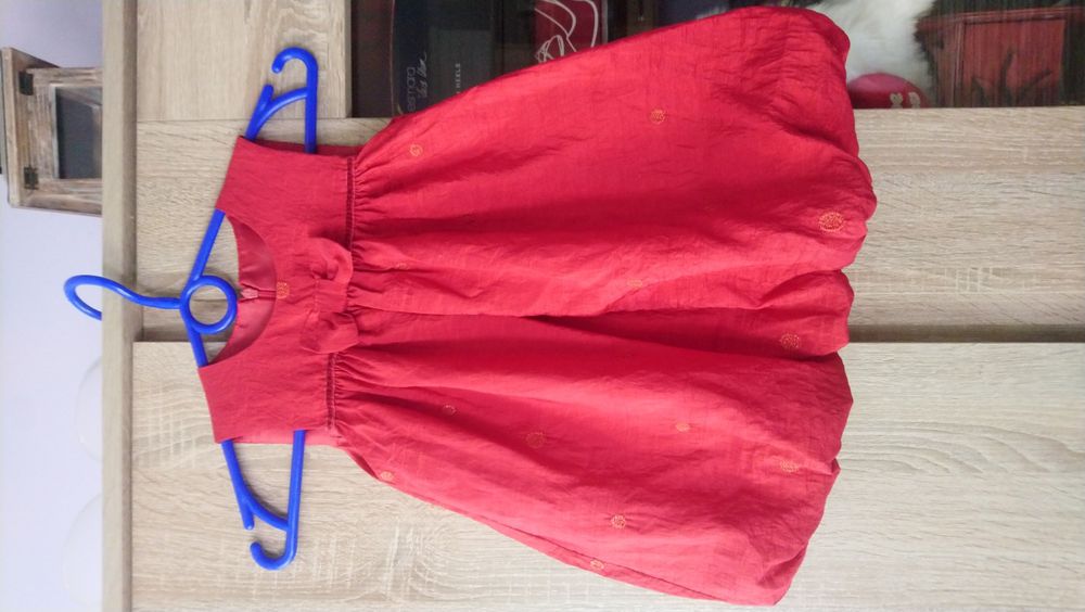 sukienka elegancka bombka bordowa 80