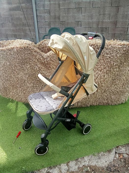 Carrinho de bebe kikka boo