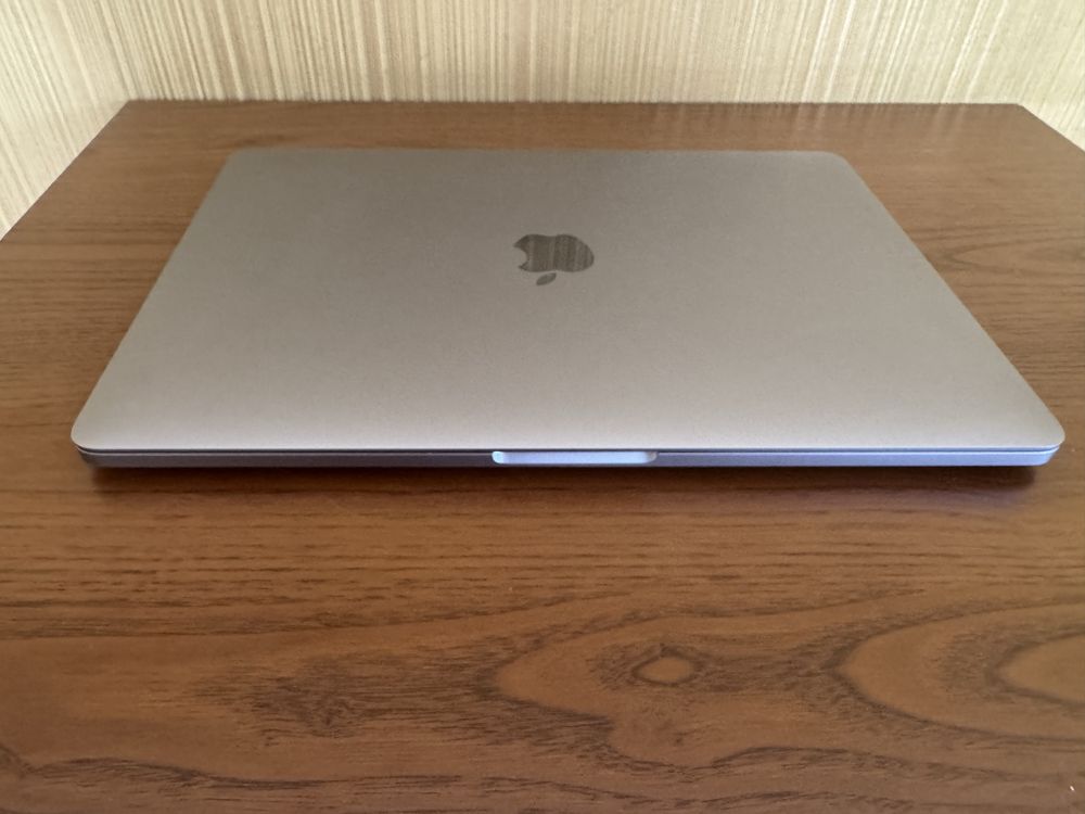 Macbook Pro 13 2020 Intel Core i5