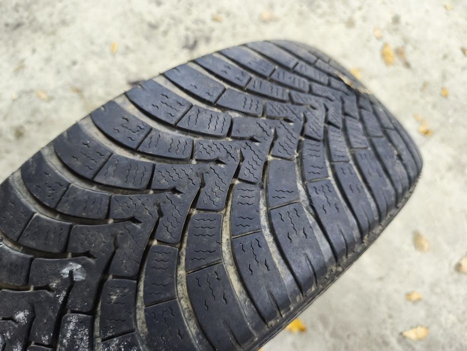 Koła 16 5x105 z oponami zimowymi Falken Eurowinter HS01 205/55R16