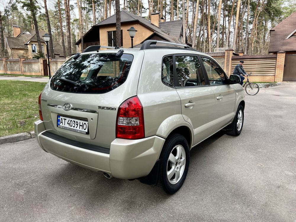 Hyundai Tucson 2.0 газ/бенз 2007