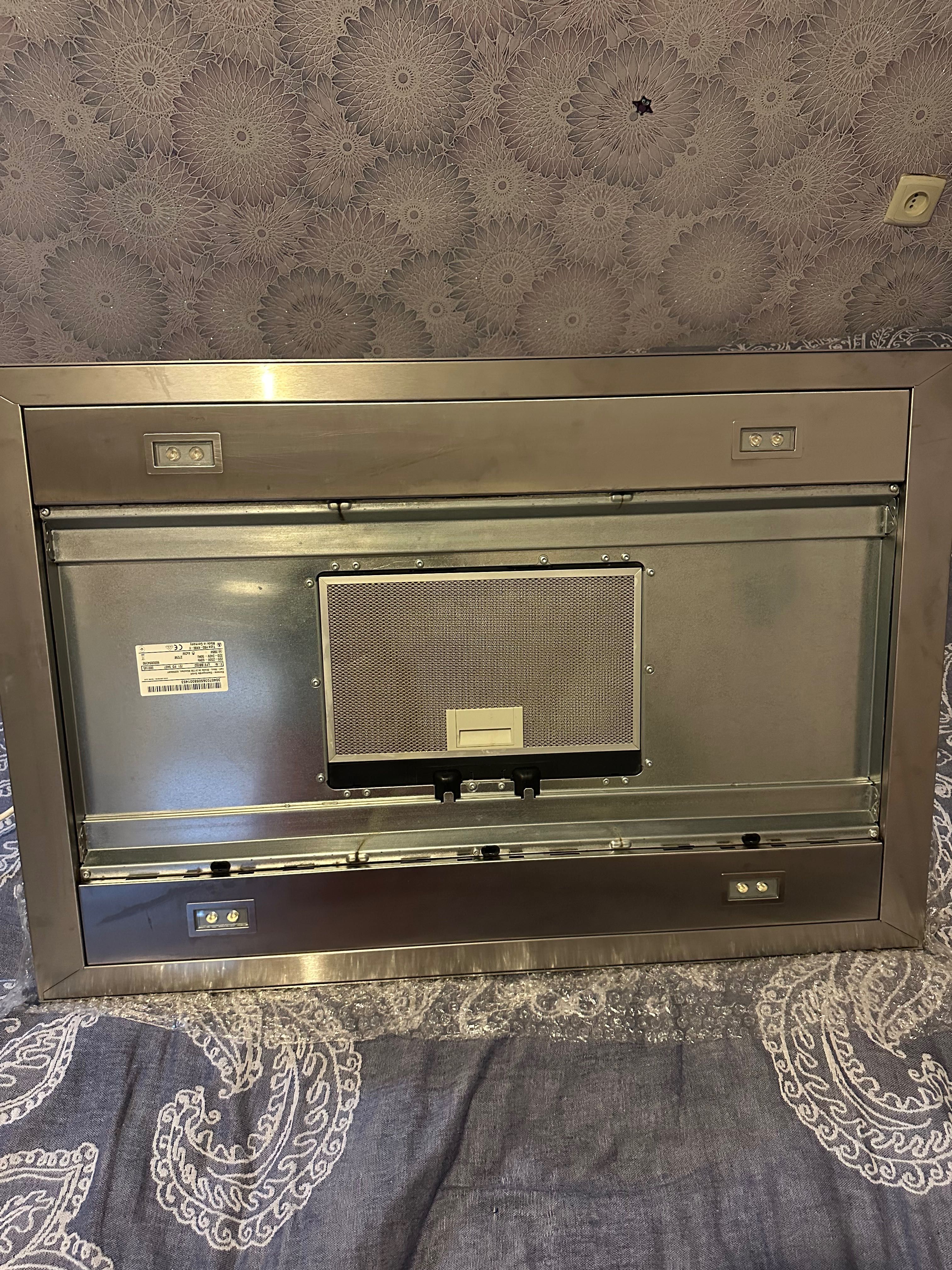 Витяжка кухонна Siemens LF 91 BB 552