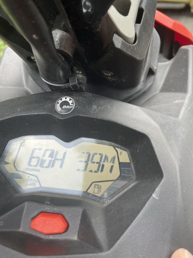 Seadoo Spark Trixx 2up 60mh z przyczepką BRP