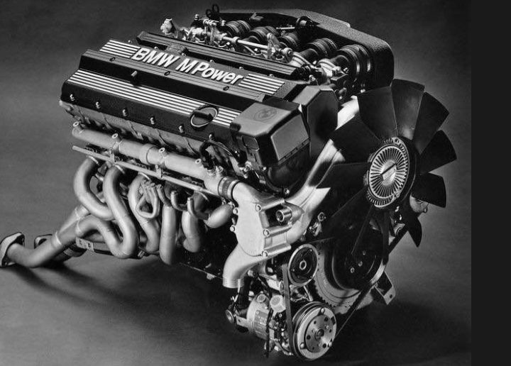 Легенда BMW E34 M-Power  3.6л ДВИГУН