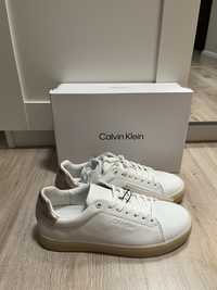 Białe sneakersy ze skóry Calvin Klein rozmiar 38 nowe
