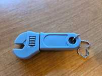 Pendrive klucz francuski