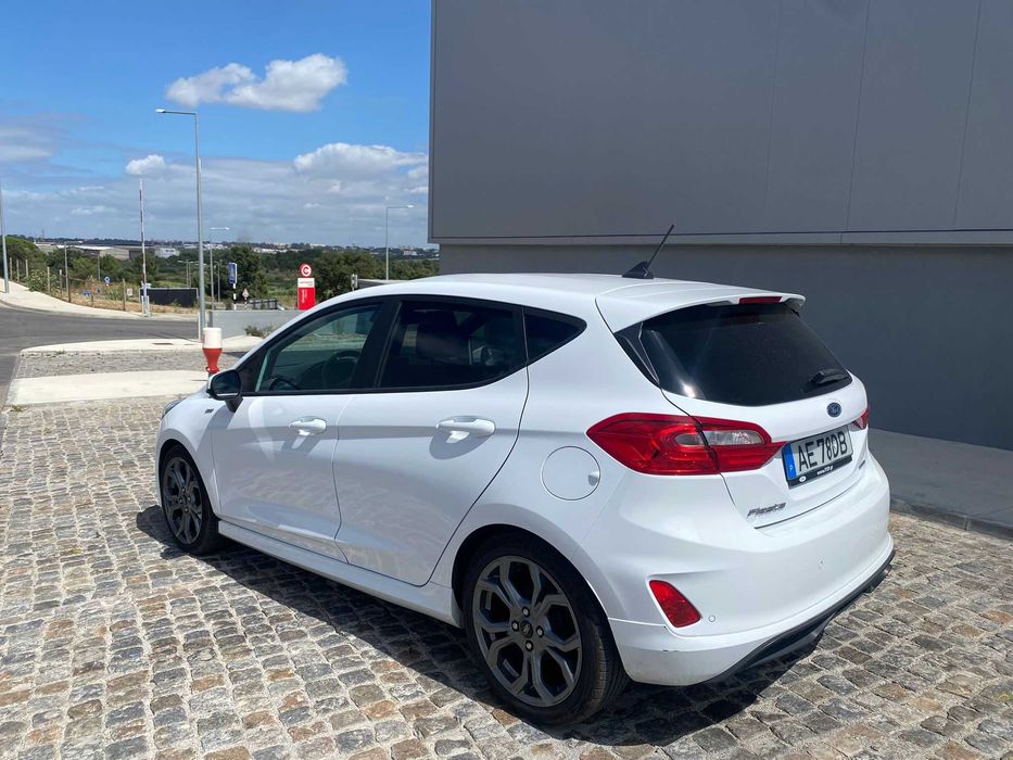 Ford Fiesta 1.0 EcoBoost MHEV ST-Line