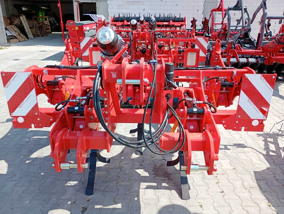 Głębosz, pług dłutowy Maschio Gaspardo Attila 250/5 HYDRO - PROMOCJA !