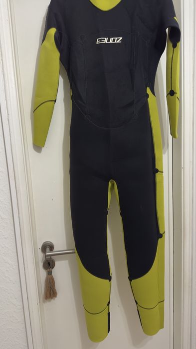 Fato vision Zone3 Tamanho xl mas veste como M/L