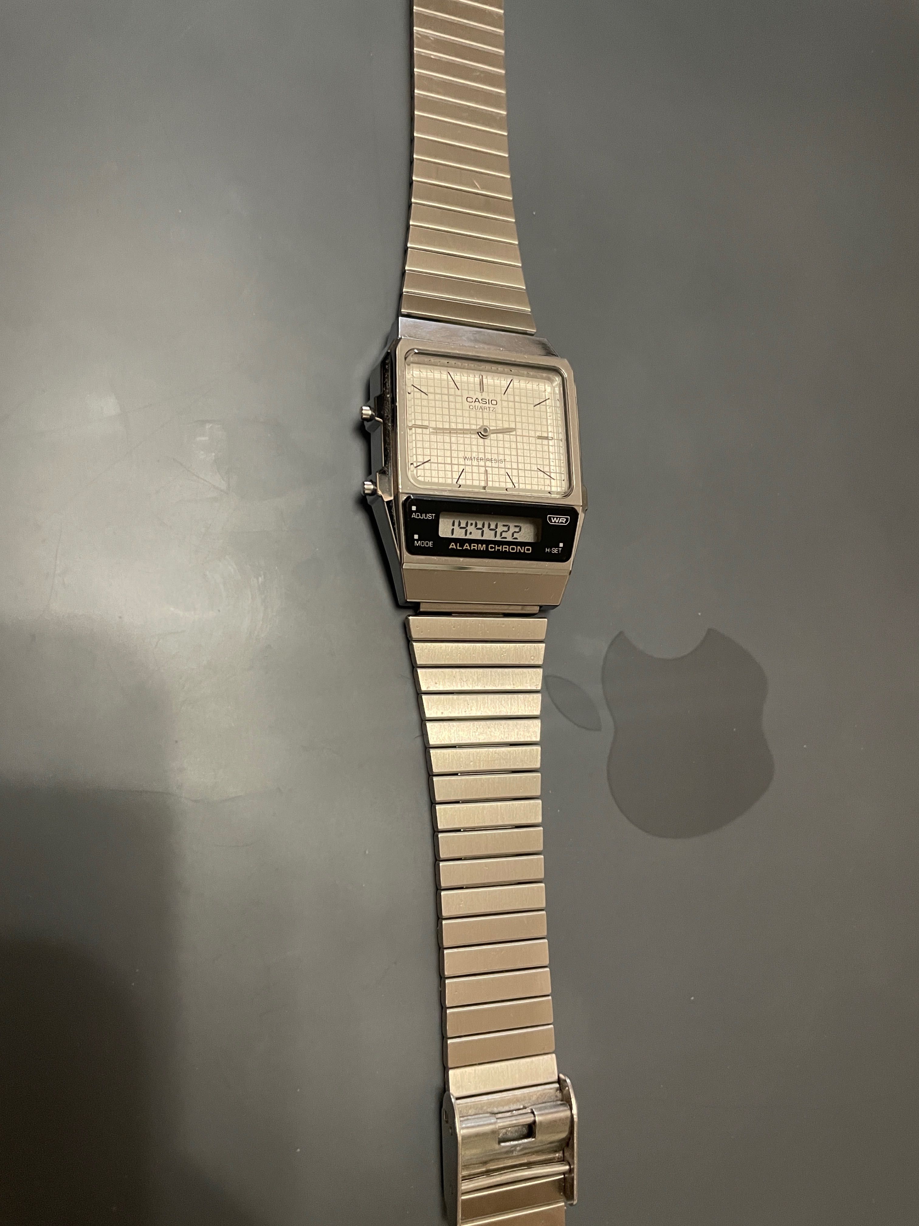 Годинник Casio Quartz original