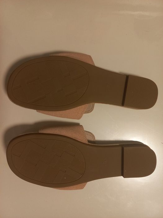 Шльопанці  замшеві 37р.