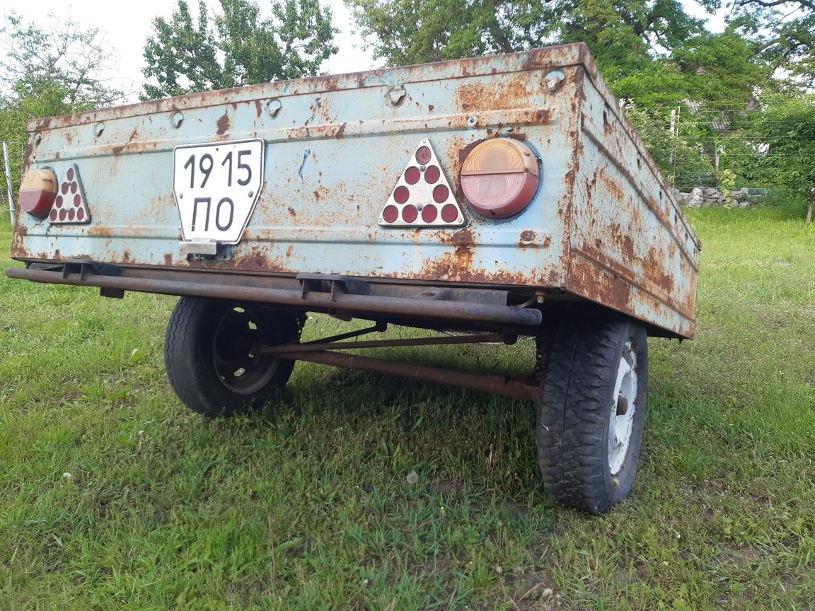 Прицеп легковий.