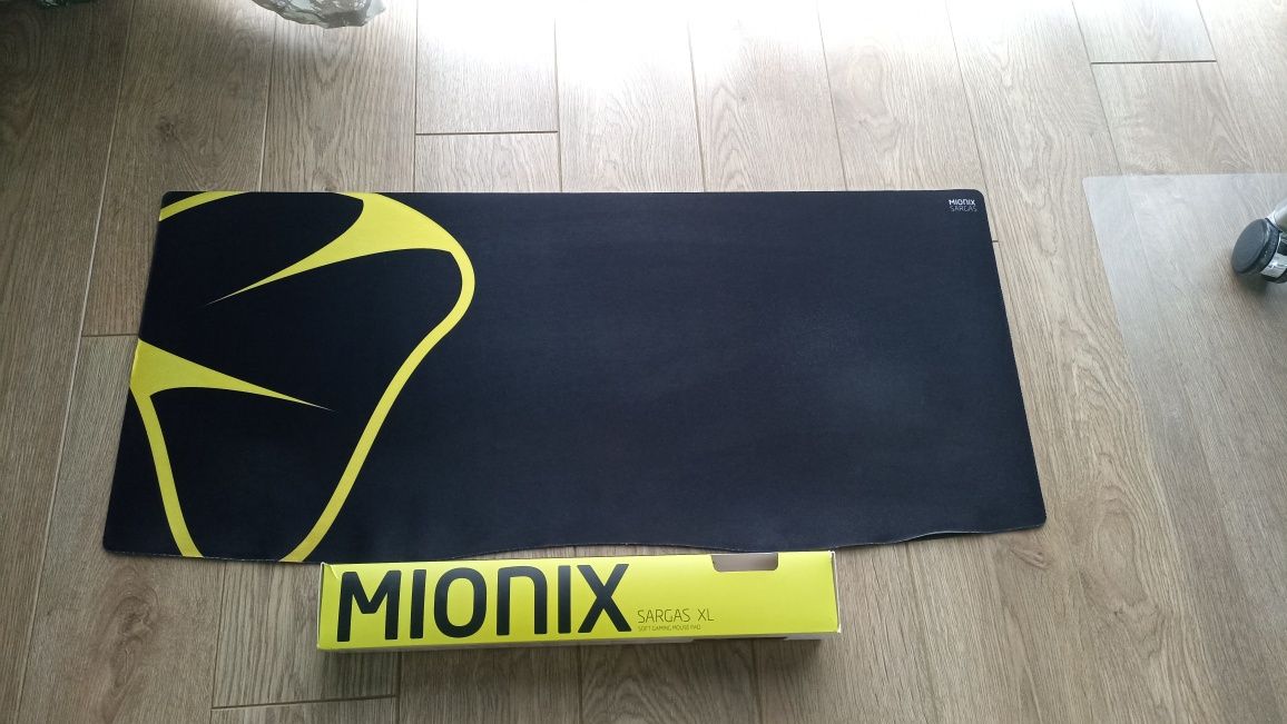 Podkładka na biurko pod myszkę gamingowa Mionix Sargas - XL (900x400x2