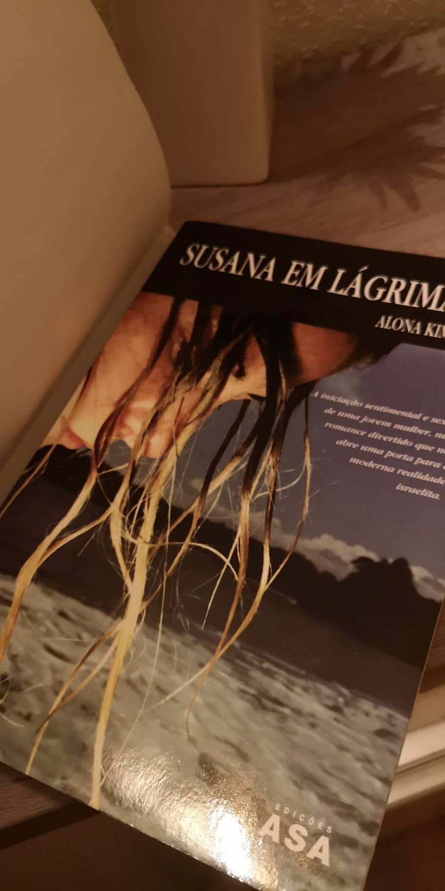 Livro Susana em Lágrimas de Alona Kimhi