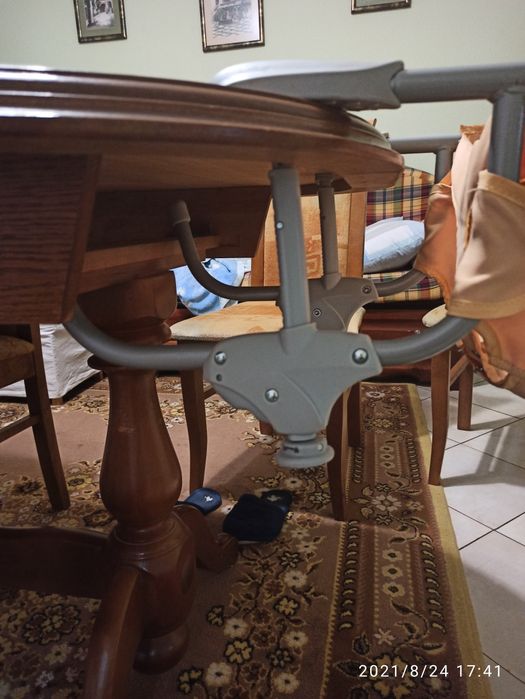 Стульчик для кормления