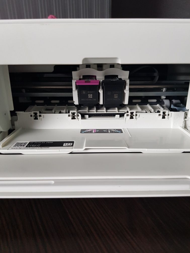 Принтер hp DeskJet 2620