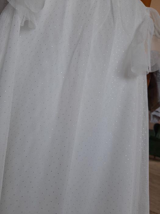 Sukienka biała 134