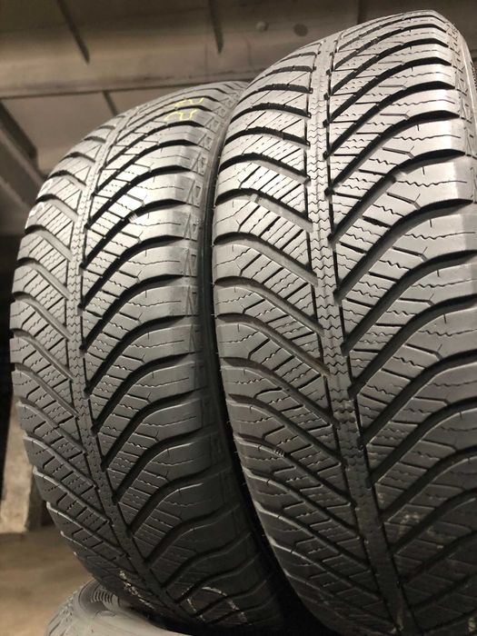 Шини Бу 195/60 R15 Goodyear Vector 4Season Пара