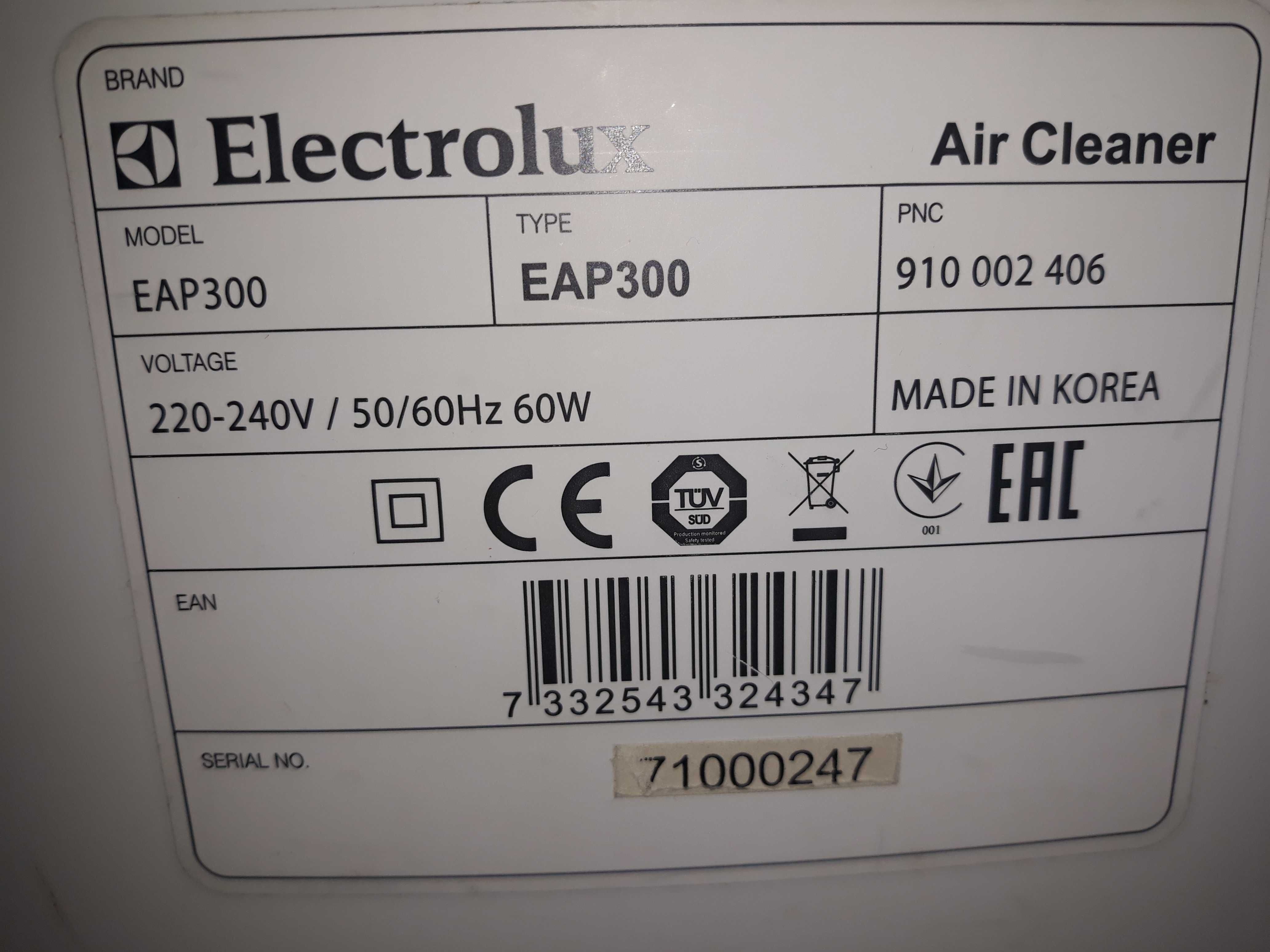 Oczyszczacz powietrza electrolux eap300