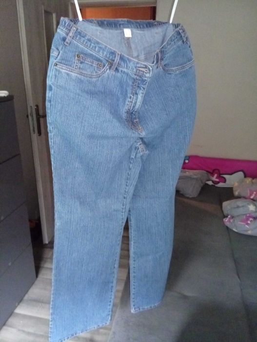 Spodnie jeansowe