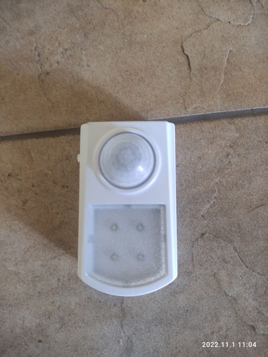 Детектор для включення світла