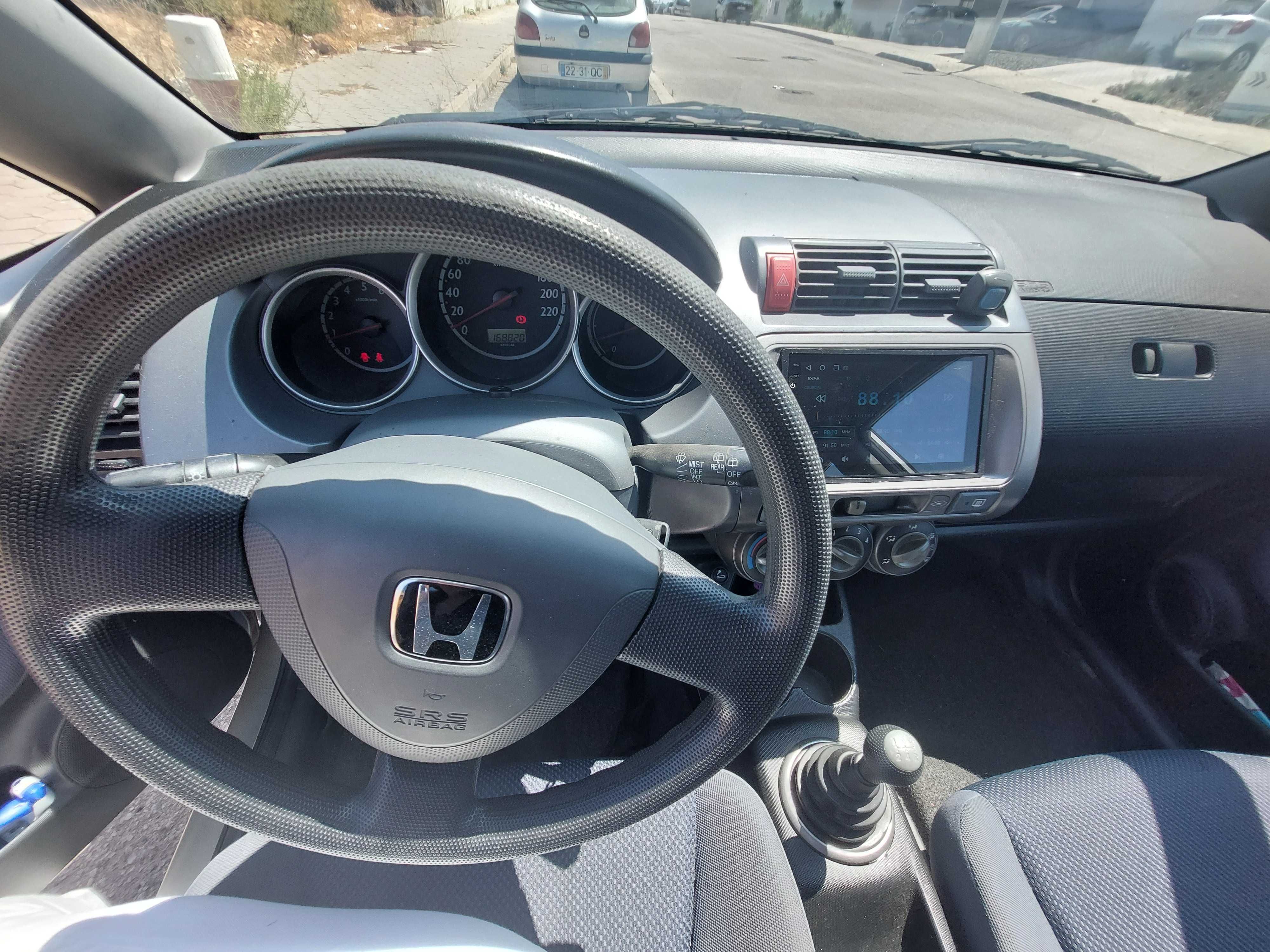 Honda JAZZ 2002 - Ótimo estado. Portimão.