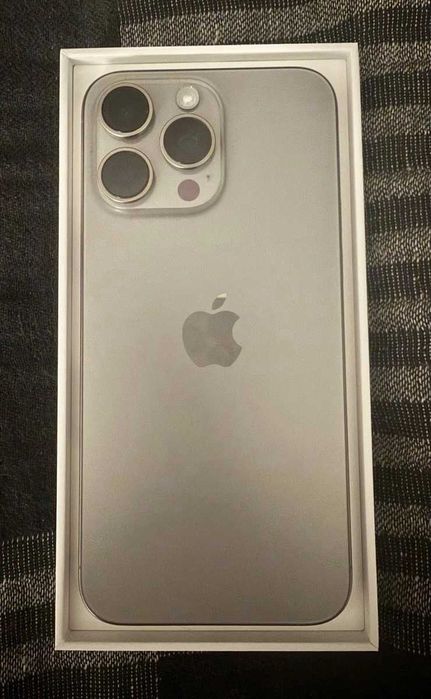 IPHONE 15PRO stan bdb