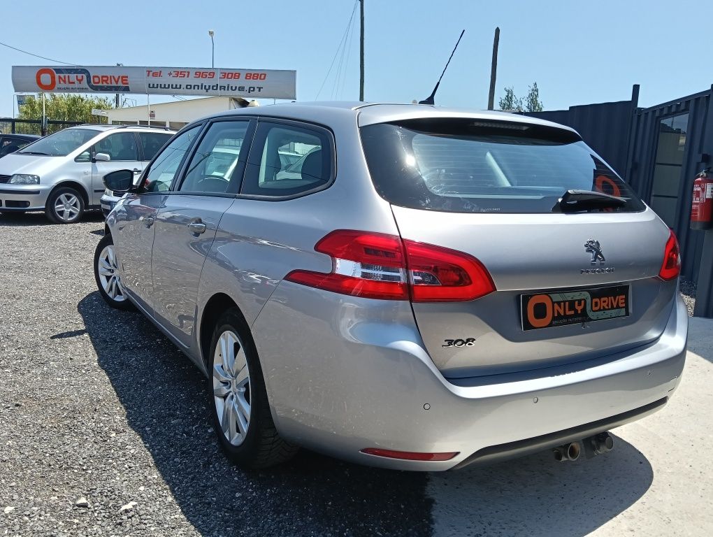 Peugeot 308 SW 1.5hdi Style , Particular , Automática, 11/2020, 131000