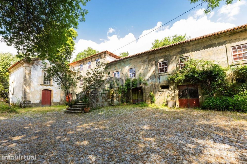 Quinta da Carvalheda com 270 000 m2 - Fafe