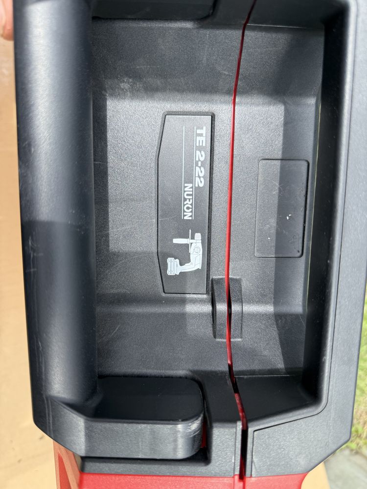 Hilti TE 2-22 - Jak Nowa, Pełen Zestaw!