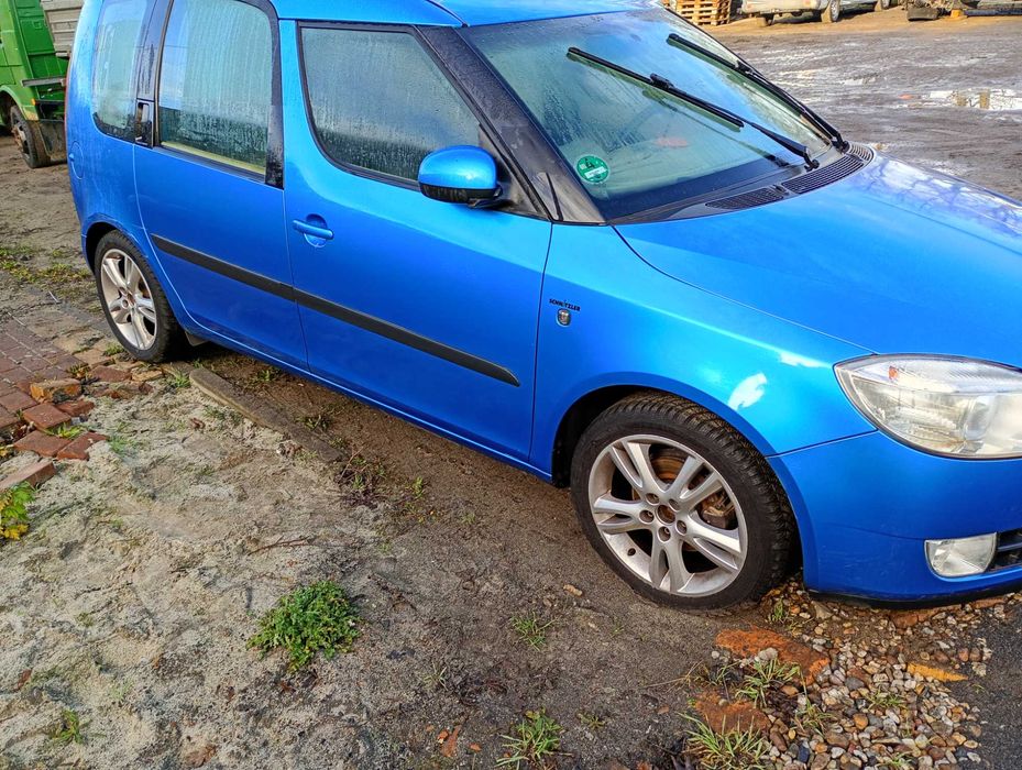 Skoda roomater felgi opony zimowe 16