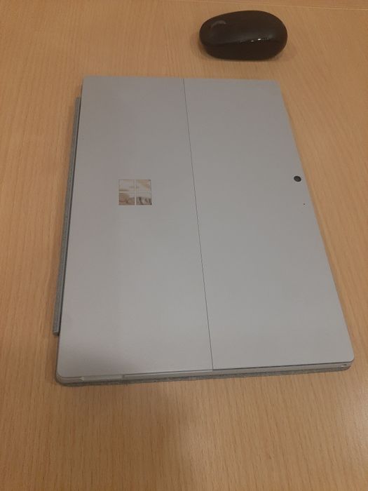 Surface Pro 7 - i7 + Teclado PT