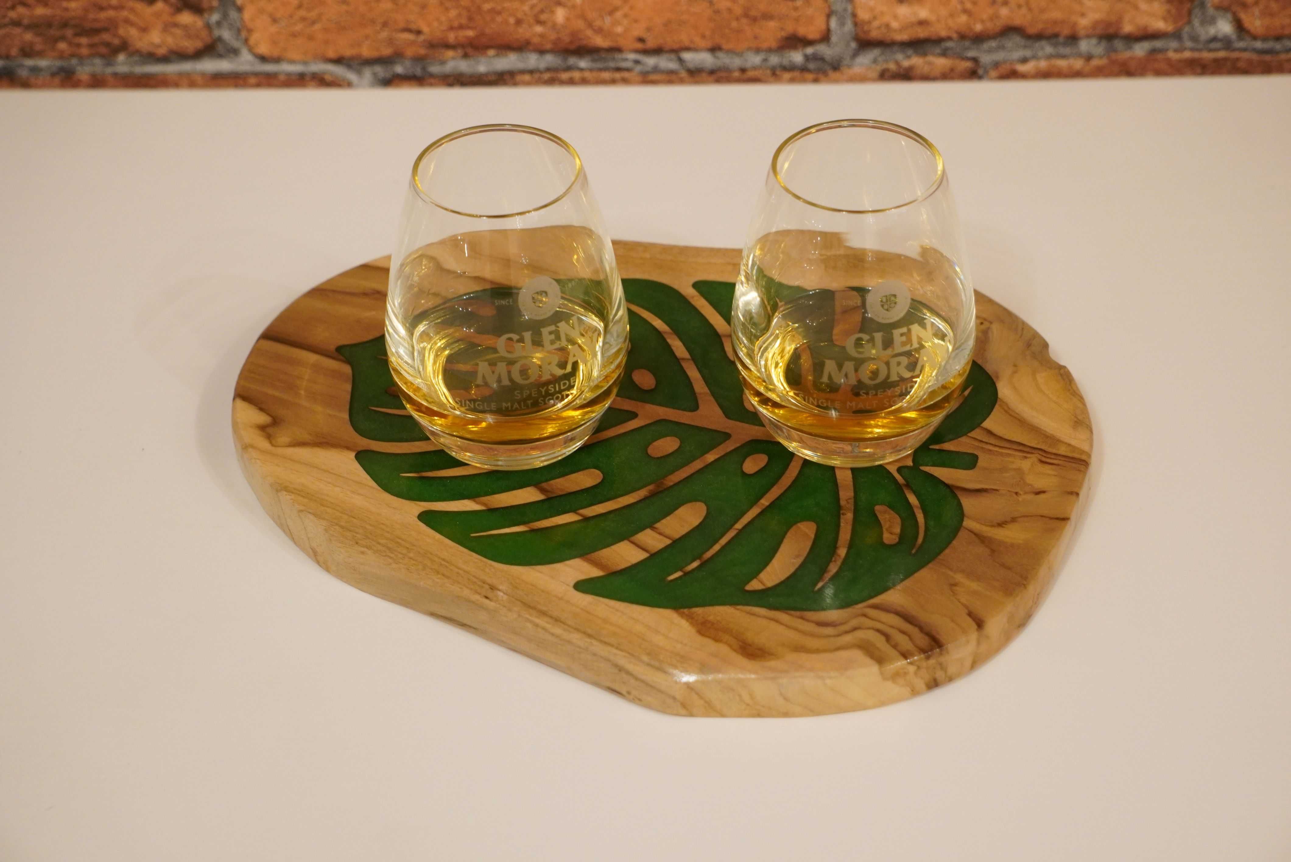Podstawka do serwowania, monstera, liść, drewno mango, gratis szklanki