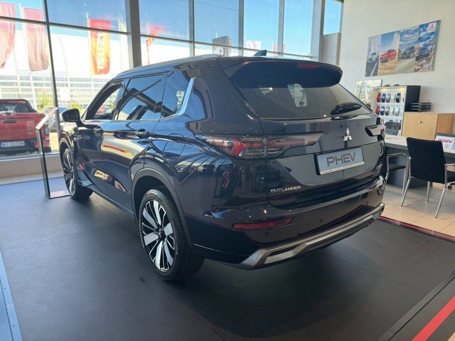 Mitsubishi Outlander Instyle, 2025r.