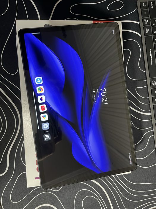 Планшет Lenovo tab p12 + стилус + чохол + додаткове скло