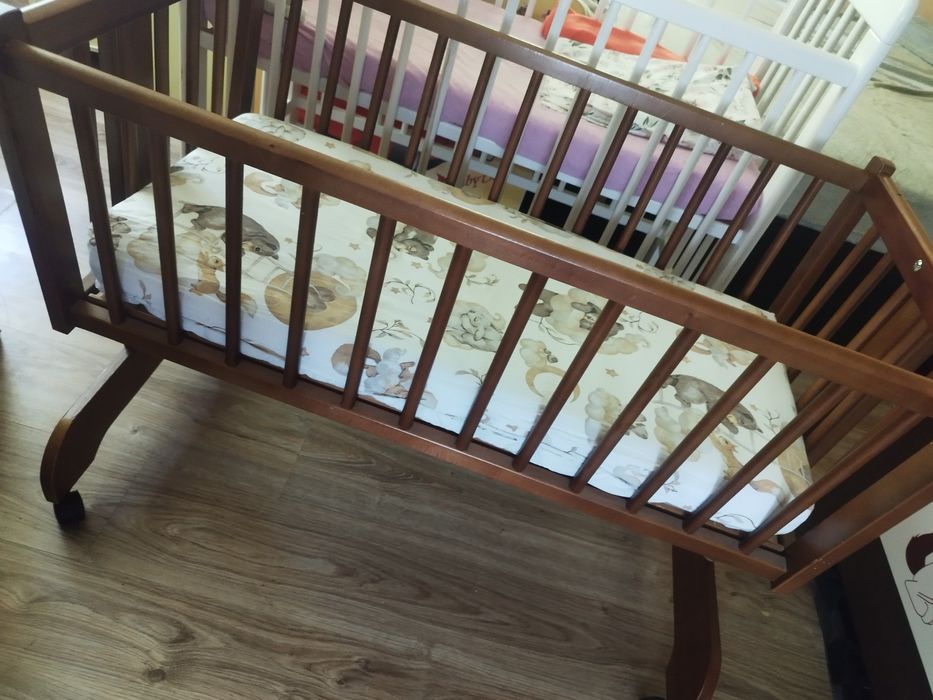 Kołyska niemowlęca