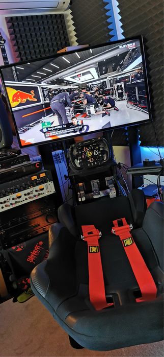 Cockpit completo com volante e pedais ThrustmasterT500RS (GT + Mod F1)