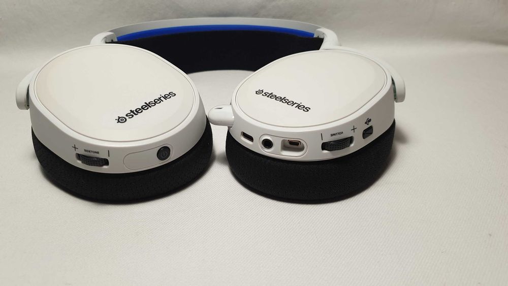 Słuchawki bezprzewodowe STEELSERIES ARCTIS 7P+ stan BDB.
