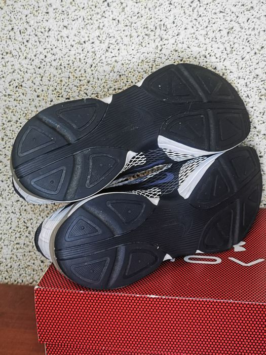 Кроссовки мужские Nike Ghoswift.