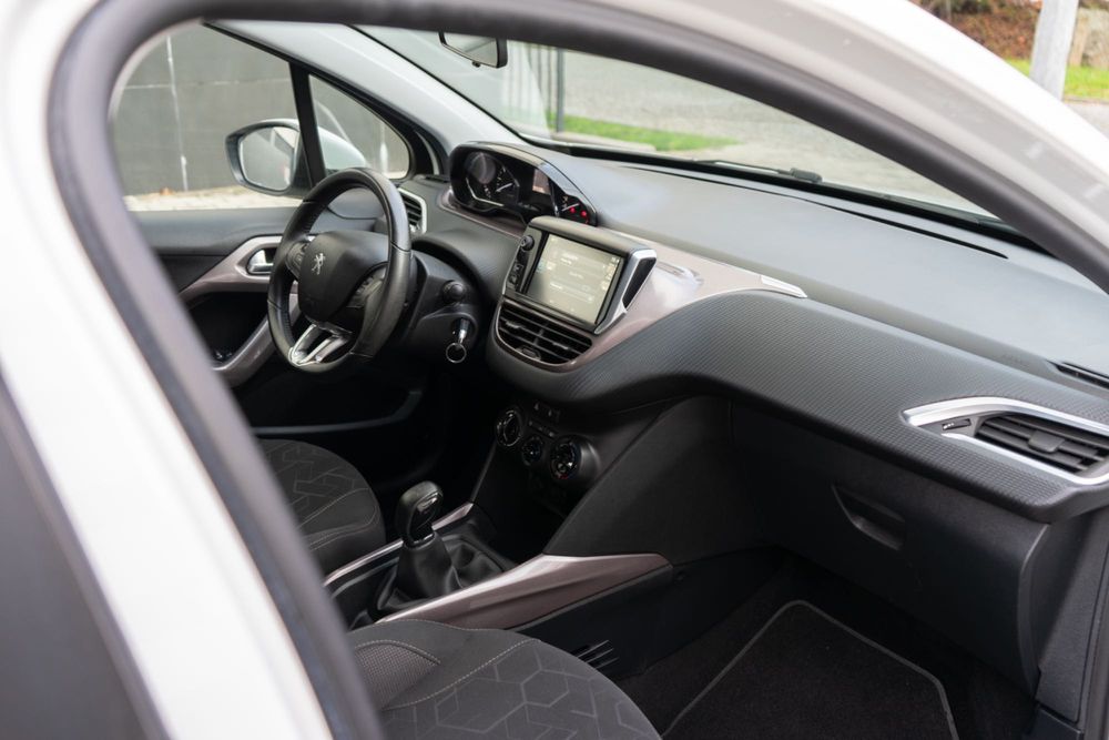 Peugeot 2008 – 2015 – Pack Style